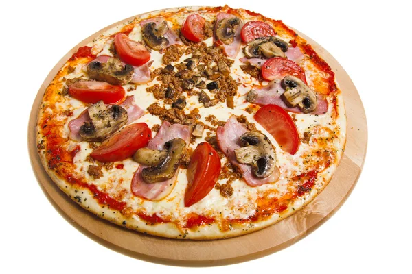 Pizza con jamón —  Fotos de Stock