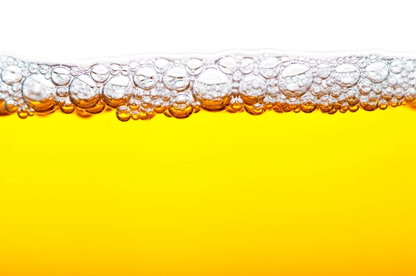 Cerveza con espuma —  Fotos de Stock