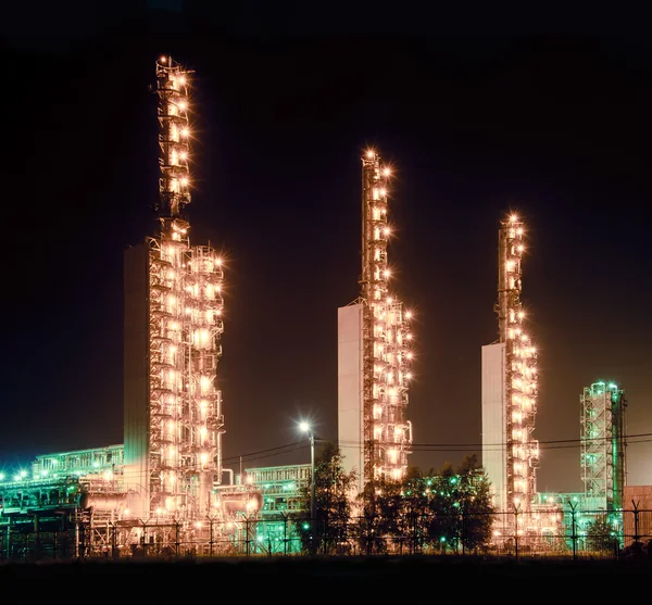 Grangemouth Raffinerie in der Nacht — Stockfoto