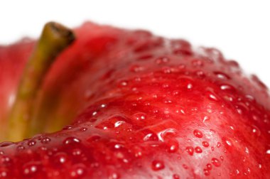 Beyaz arkaplanda kırmızı elma