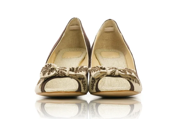 Elegantní boty na bílé — Stock fotografie