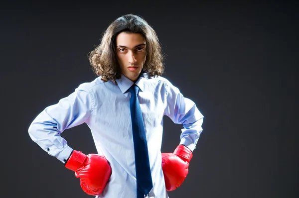 Obchodník s boxerskými rukavicemi — Stock fotografie