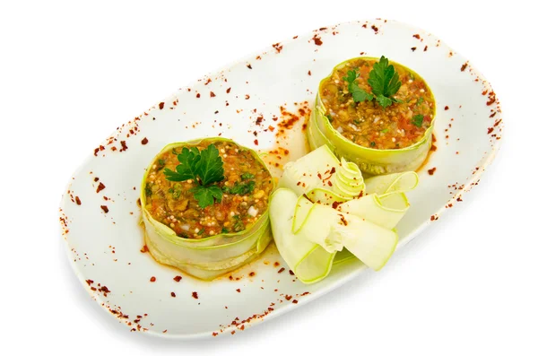 Aubergine salade geserveerd in plaat — Stockfoto