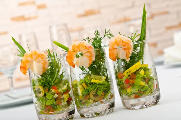 stock image Prawn salad served in the glasses