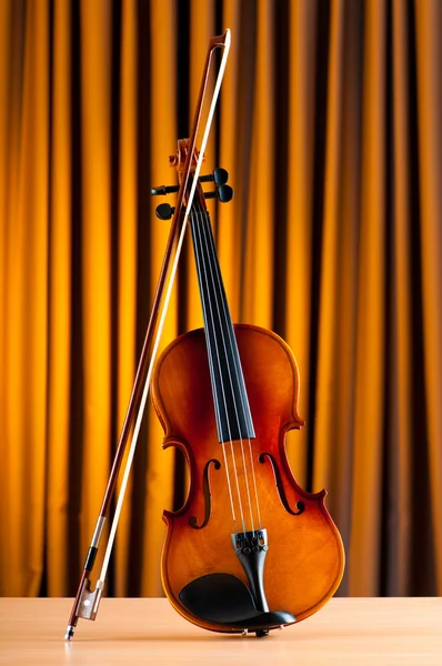 Concetto musicale con violino — Foto Stock