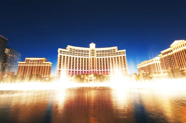 Las Vegas - 11 Sep 2010 - Bellagio Hotel Casino during sunset — Stock Photo, Image