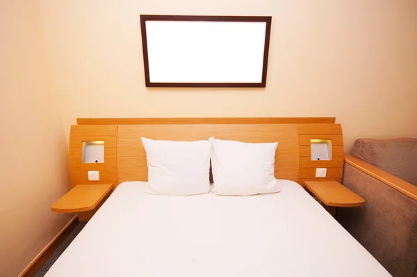Comfortabele kamer in het hotel — Stockfoto