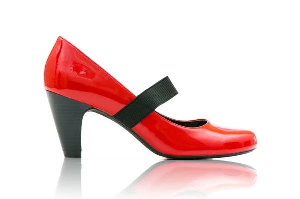 Елегантне червоне взуття на білому — стокове фото