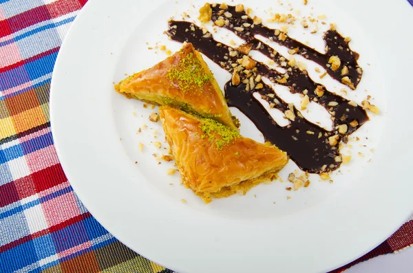 Традиційний турецький солодкий десерт — стокове фото