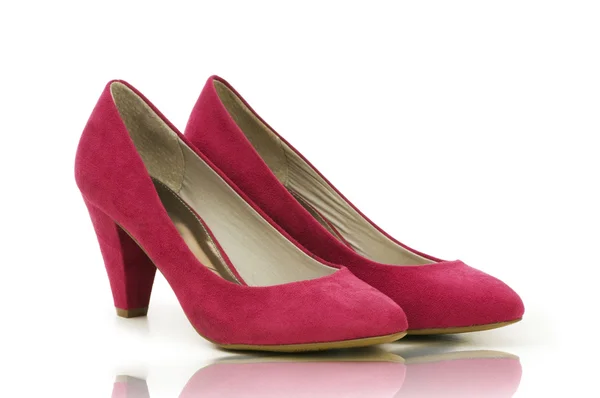 Елегантні рожеві туфлі на білому — стокове фото