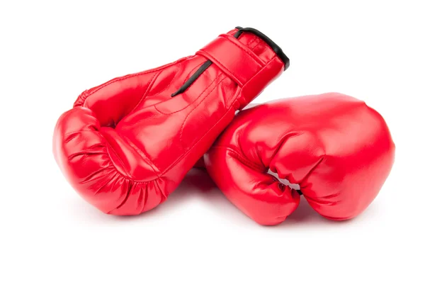 Rote Boxhandschuhe isoliert auf weißem Grund — Stockfoto