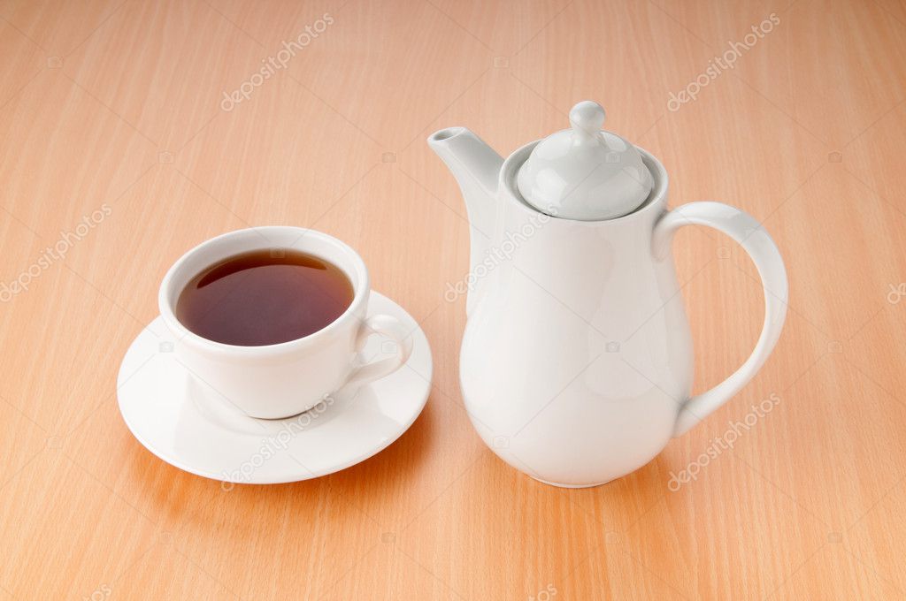 木桌上的茶 — stock photo #7307210