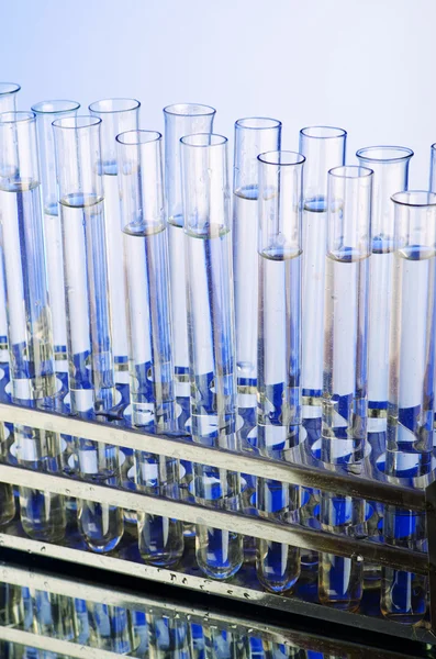 Tubi di vetro in laboratorio — Foto Stock