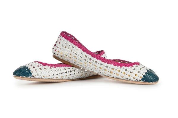 Elegantní ploché boty izolovaných na bílém — Stock fotografie