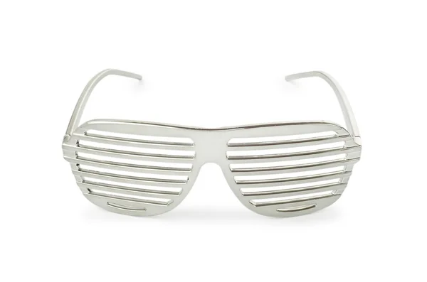 하얀 색안경으로 분리되어 있는우아 한 선글라스 — 스톡 사진