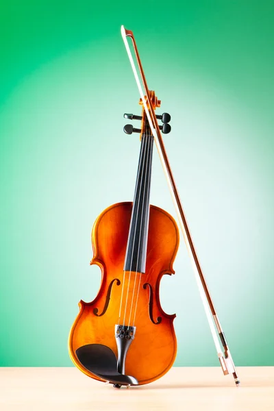 व्हायोलिनसह संगीत संकल्पना — स्टॉक फोटो, इमेज