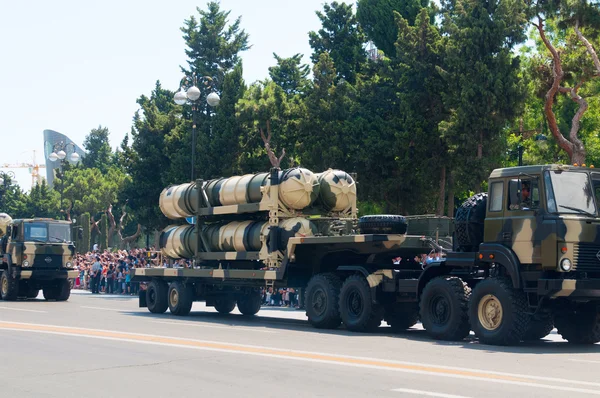 BAKU - 26 de junio de 2011 - Desfile Militar en Bakú, Azerbaiyán en Ar —  Fotos de Stock