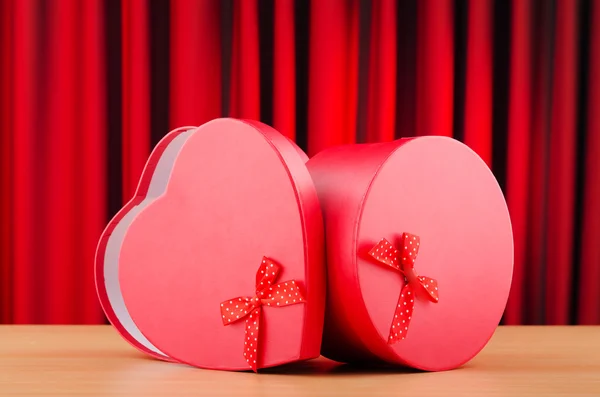 Heart shaped gift box against background — Stock Photo, Image