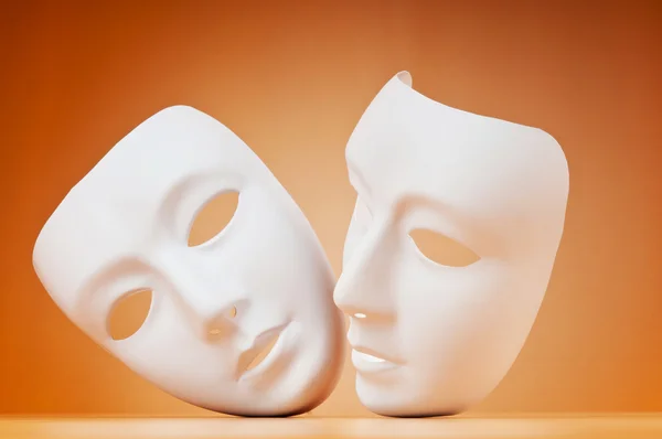 Έννοια του θεάτρου με μάσκες στο πλαίσιο — Φωτογραφία Αρχείου
