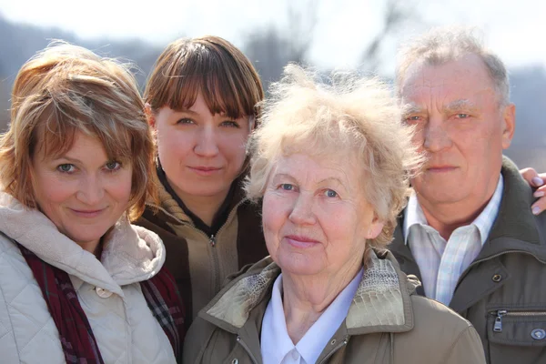 Три поколения одной семьи — стоковое фото