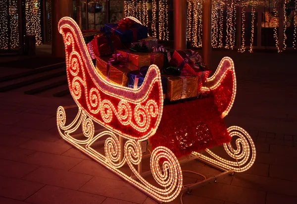 Sledge de Santa Claus con regalos — Foto de Stock