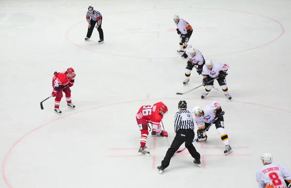 Gracze Hokej na lodzie — Zdjęcie stockowe