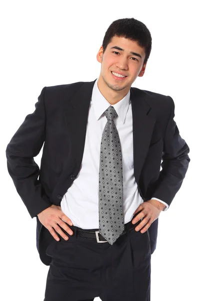 Молодой улыбающийся азиатский бизнесмен — стоковое фото