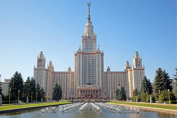Moskauer staat univercity — Stockfoto