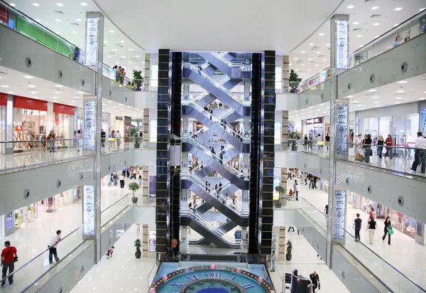 En el centro comercial — Foto de Stock