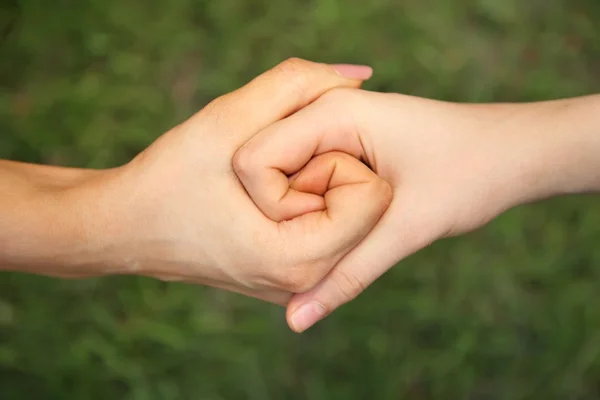 Duas mãos acopladas — Fotografia de Stock