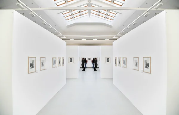 On the exhibition of the photographs — Stock Photo, Image
