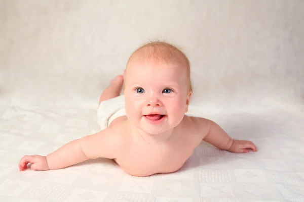 Il bambino sorride — Foto Stock