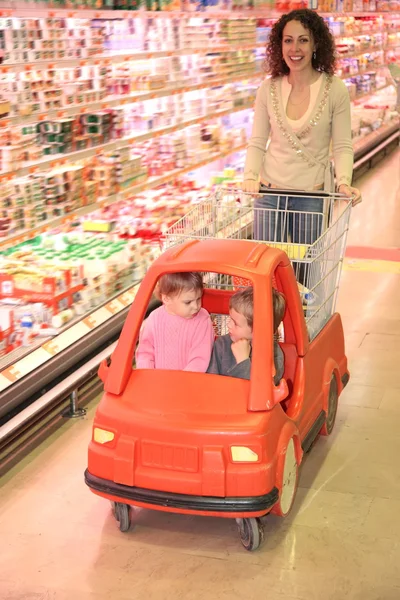 Oman winkel cart — Stockfoto