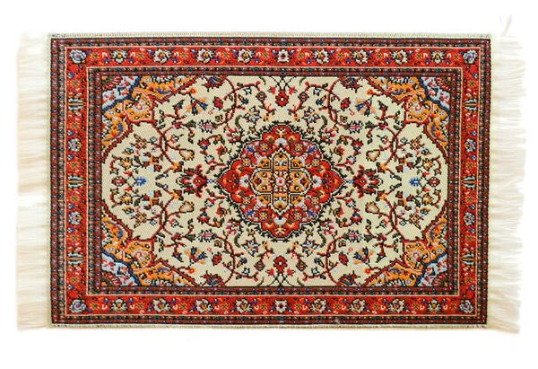 Orientalisk matta isolerad på vit bakgrund — Stockfoto