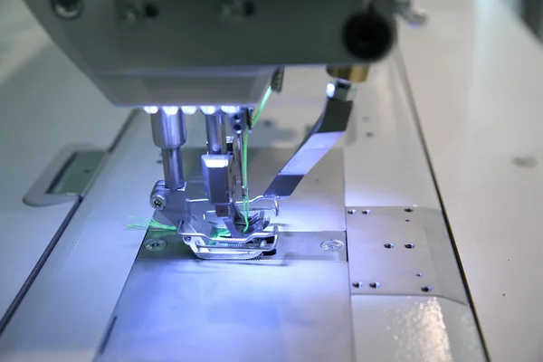 Close-up sewing machine — Stock Photo, Image