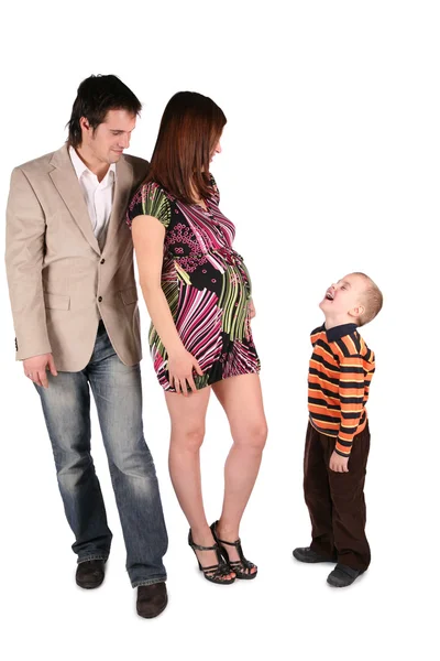 Unga föräldrar talar till son — Stockfoto