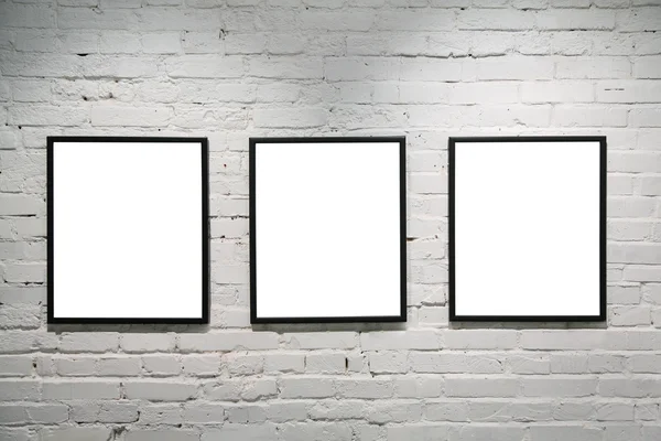 Beyaz tuğla duvar 3 siyah kareler — Stok fotoğraf