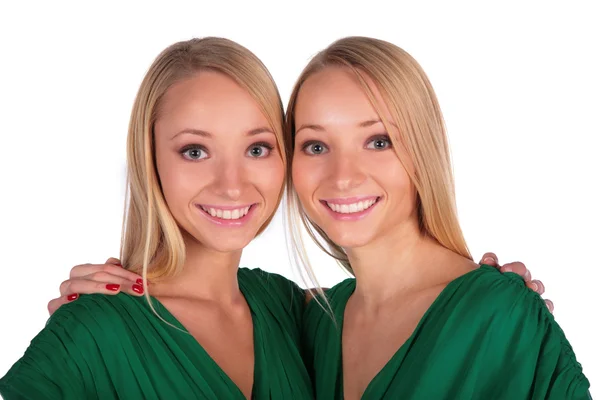 Twin gils embrace close-up — Stock Photo, Image