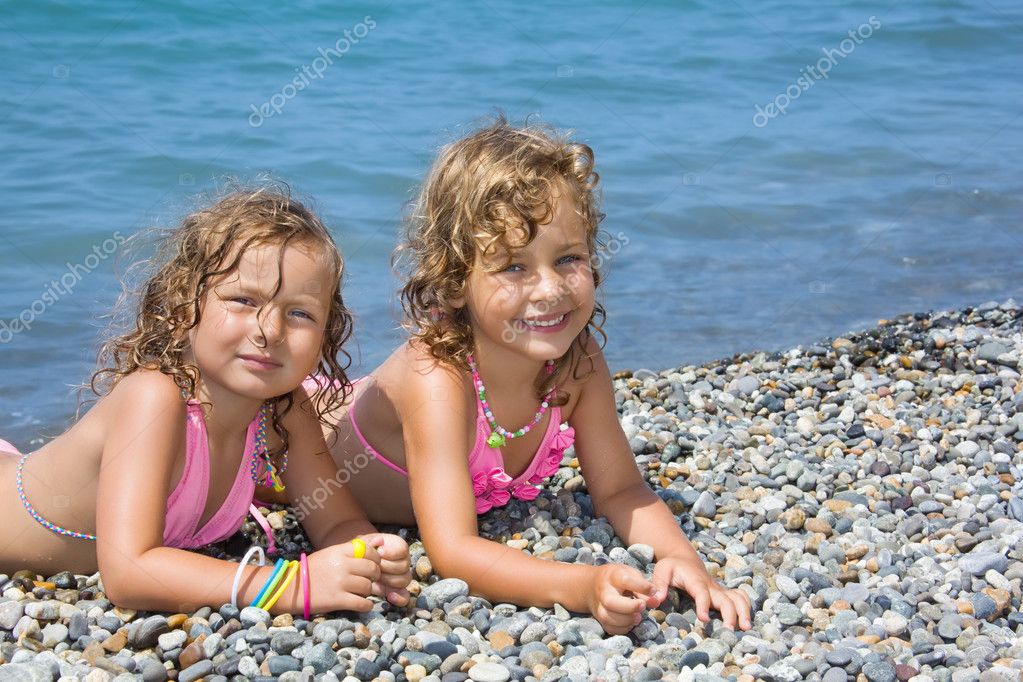 Нудизм и семья