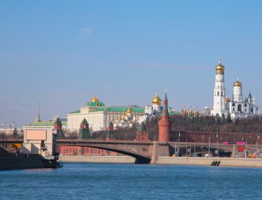 kremlin Moskova - nehirler ile görüntüleme