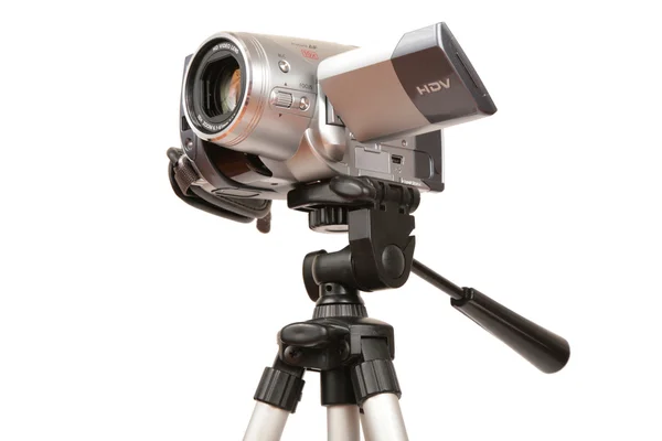 HDV камера на штативе открытого дисплея — стоковое фото