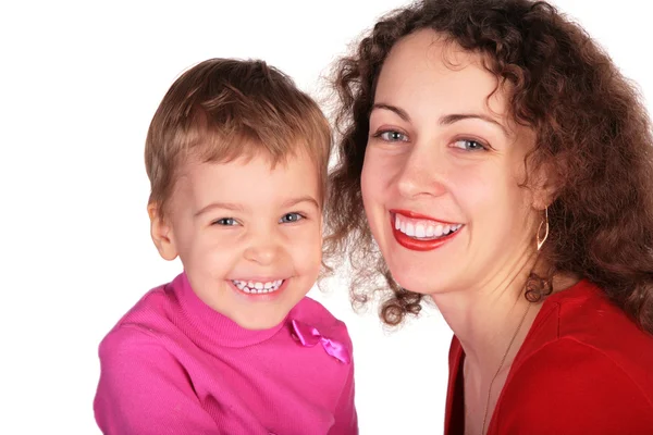 Lachende moeder en kind geïsoleerd op wit — Stockfoto