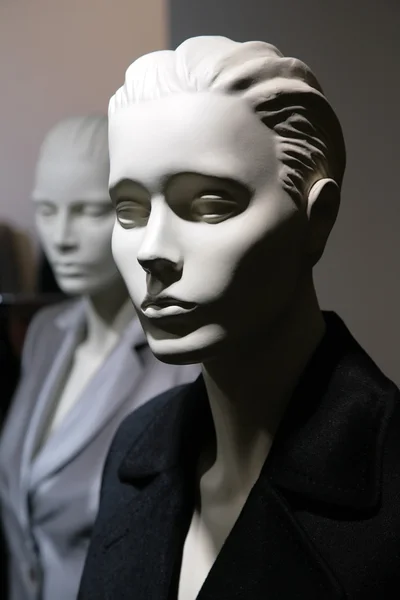Two mannequins in jackets — Stock Photo, Image
