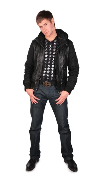 Jonge man in zwarte jas — Stockfoto