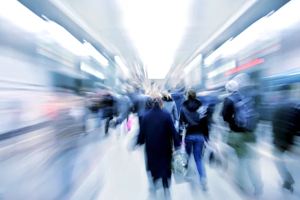 Passagerare i tunnelbanan — Stockfoto