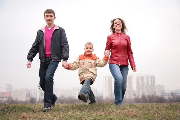 Family walk outdoor — Stock Photo, Image