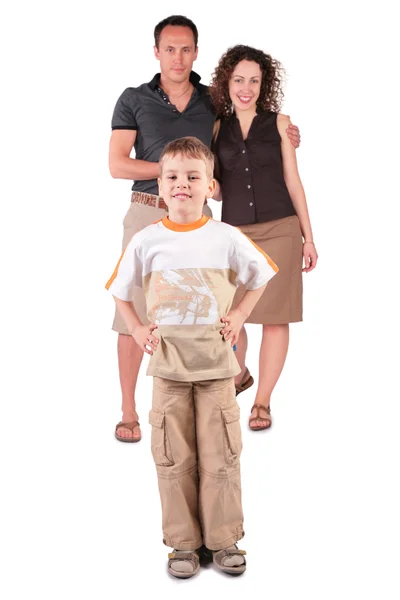 Син стоїть перед батьками — стокове фото