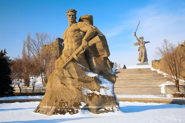 Monument to Russian soldiers in Volgograd — Stock Photo, Image