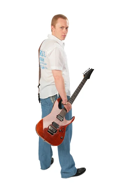 Fiatalember gitárral — Stock Fotó