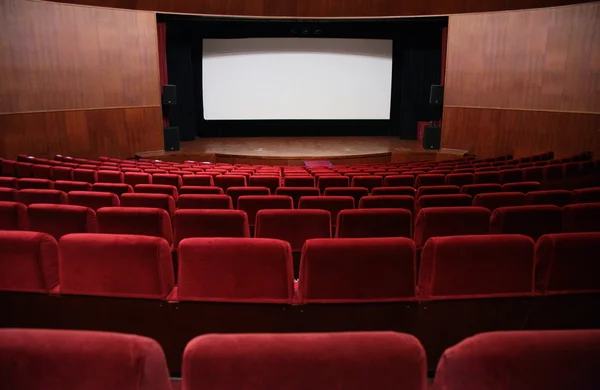 Пустой зал кино — стоковое фото